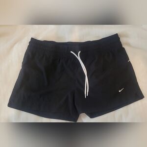 Nike Youth XL (16-18) Athletic Shorts. Great Condotion.